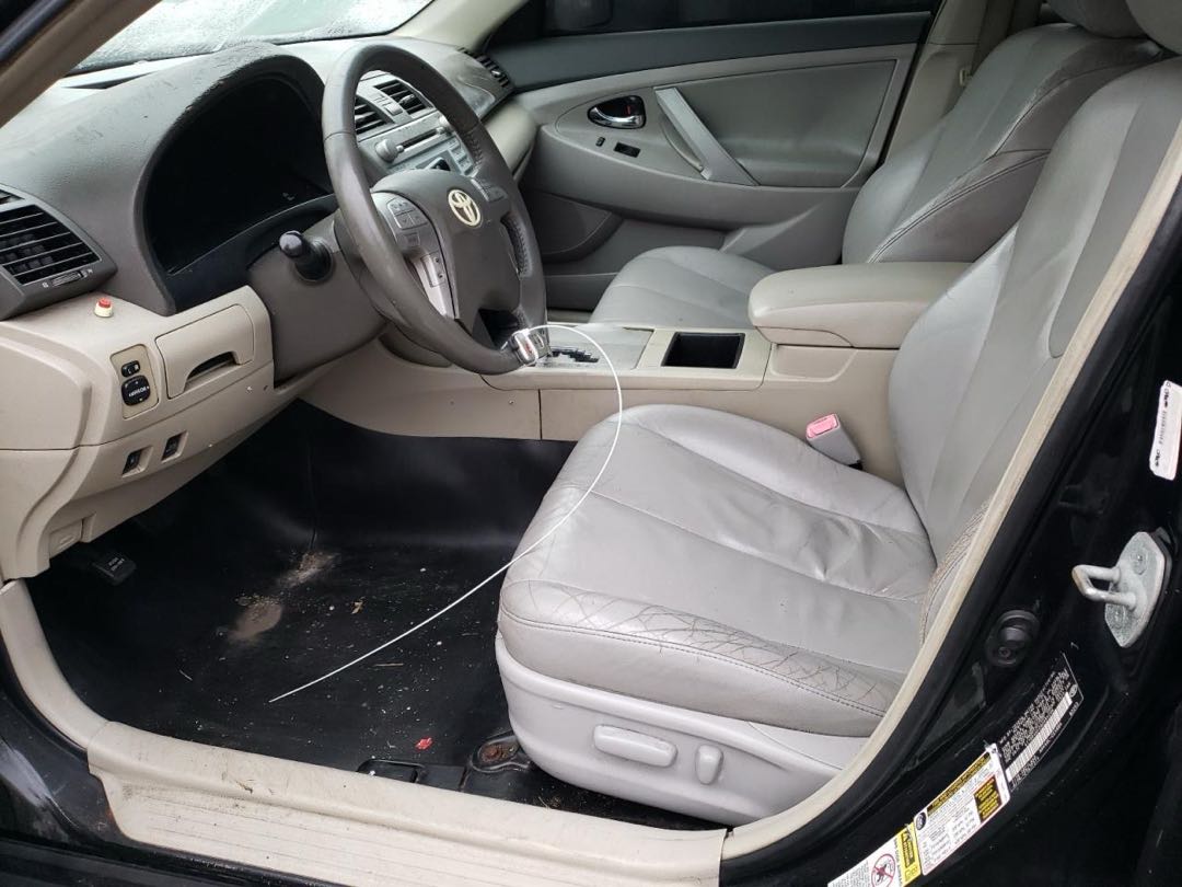 Car Image 2009 TOYOTA CAMRY
