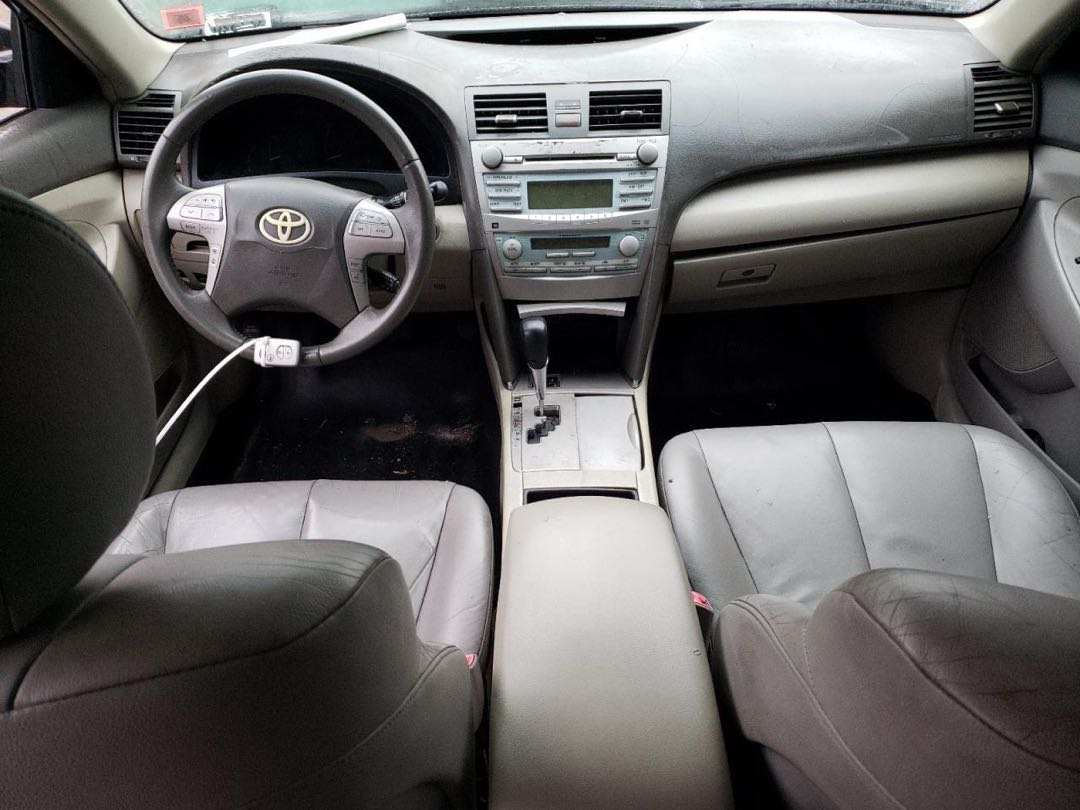 Car Image 2009 TOYOTA CAMRY