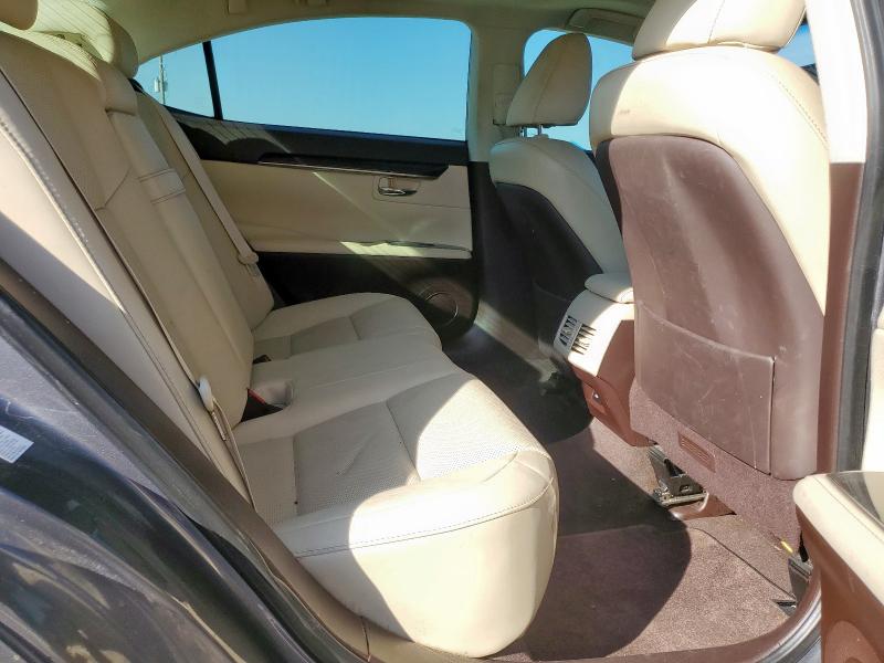 Car Image 2017 LEXUS ES