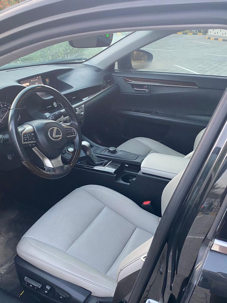 Car Image 2016 LEXUS ES 350
