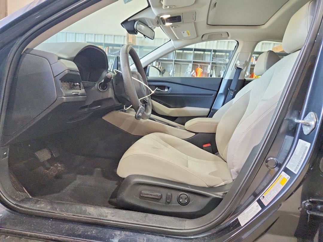 Car Image 2023 HONDA ACCORD