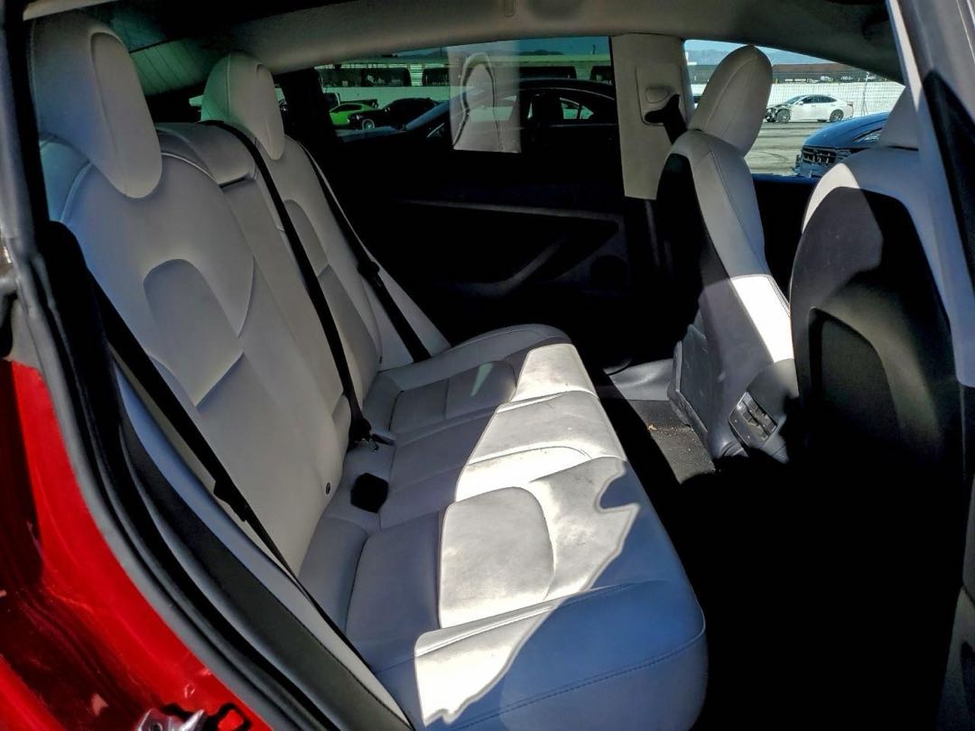 Car Image 2021 TESLA Model 3