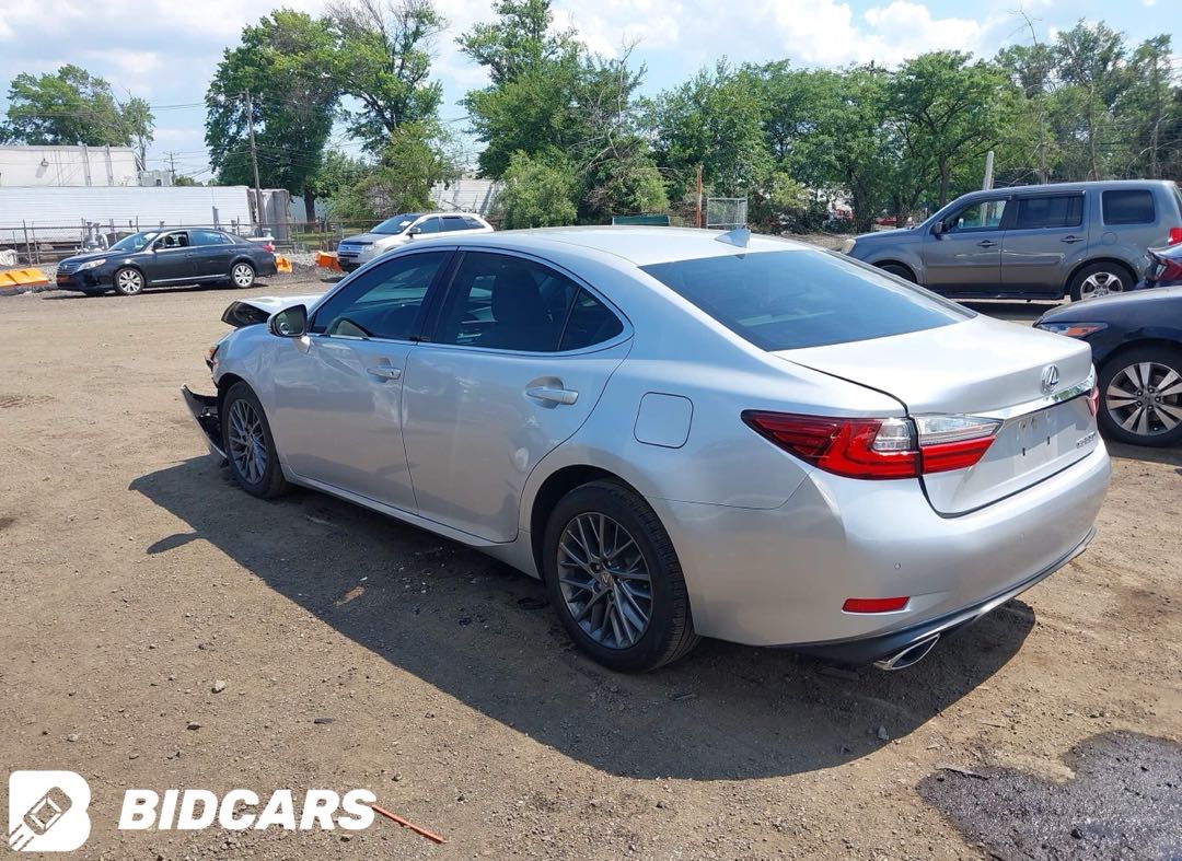 Car Image 2018 LEXUS ES