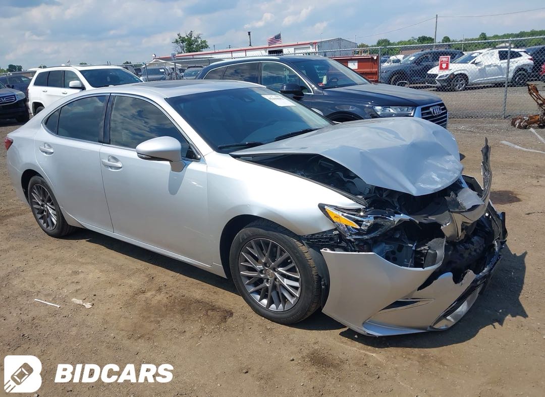 Car Image 2018 LEXUS ES