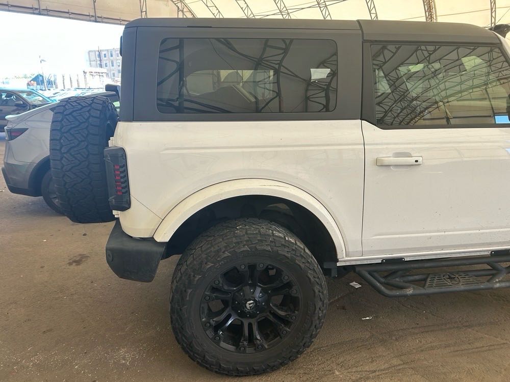 Car Image 2022 FORD BRONCO