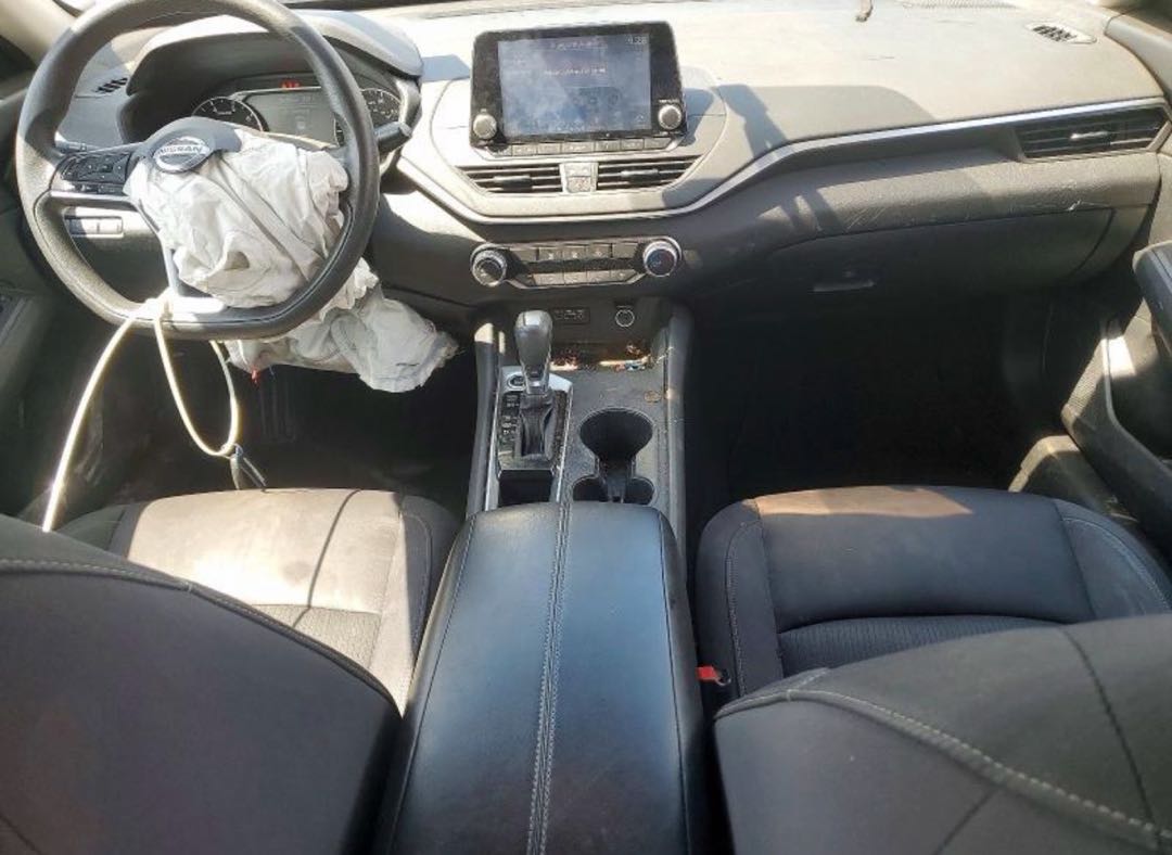 Car Image 2019 NISSAN ALTIMA