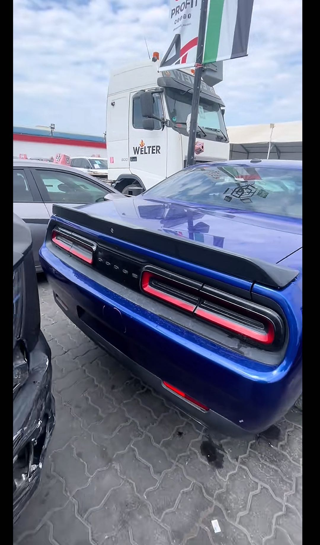 Car Image 2020 DODGE CHARGER
