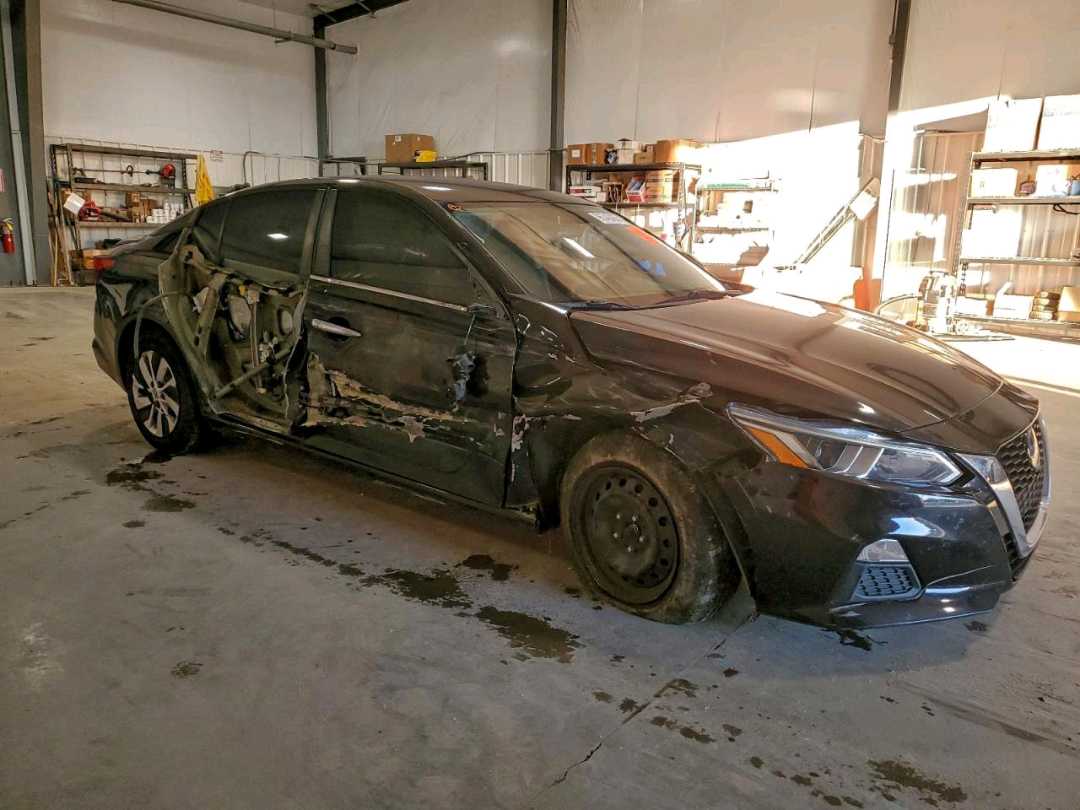 Car Image 2019 NISSAN ALTIMA