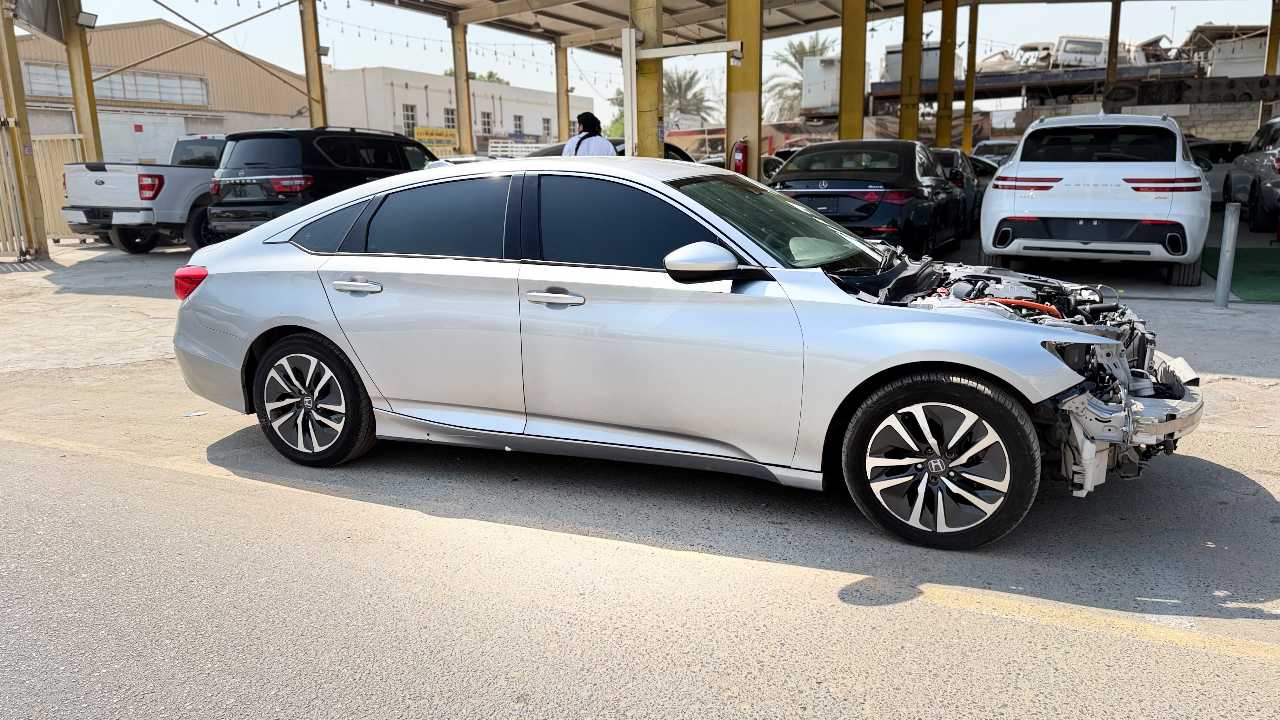 Car Image 2021 HONDA ACCORD