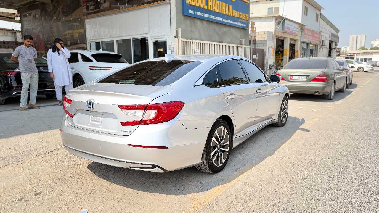 Car Image 2021 HONDA ACCORD