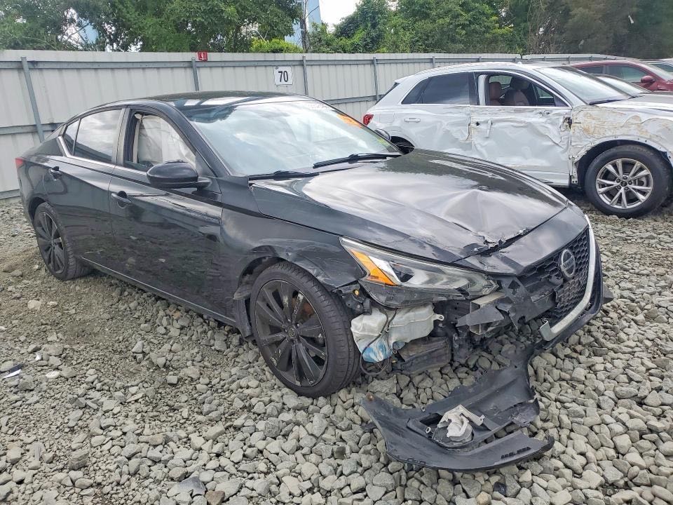 Car Image 2019 NISSAN ALTIMA