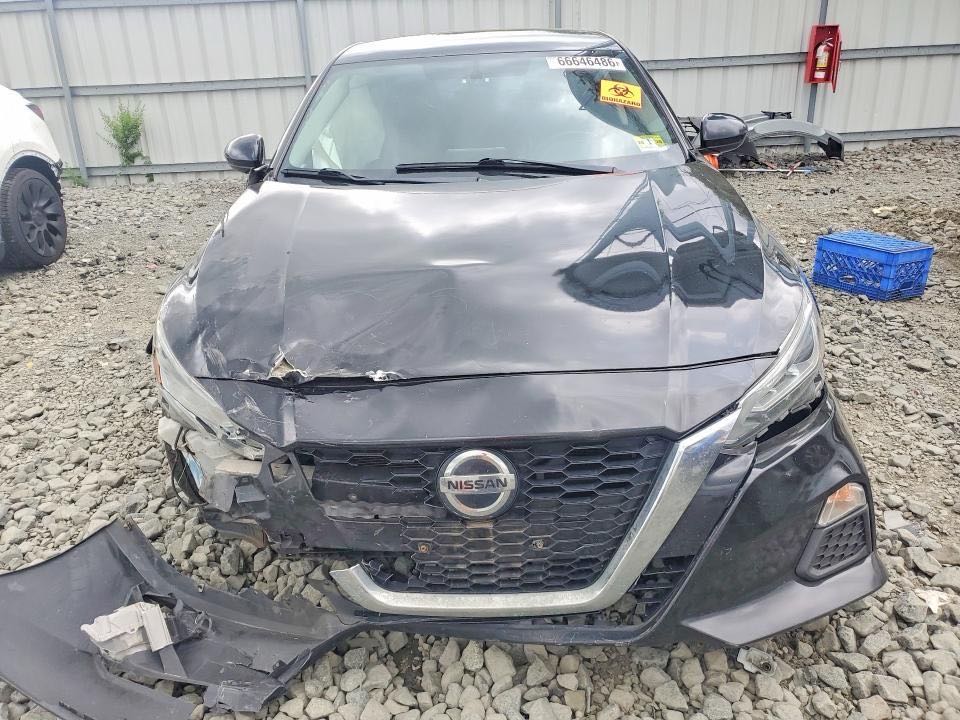 Car Image 2019 NISSAN ALTIMA