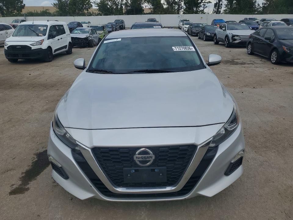 Car Image 2019 NISSAN ALTIMA