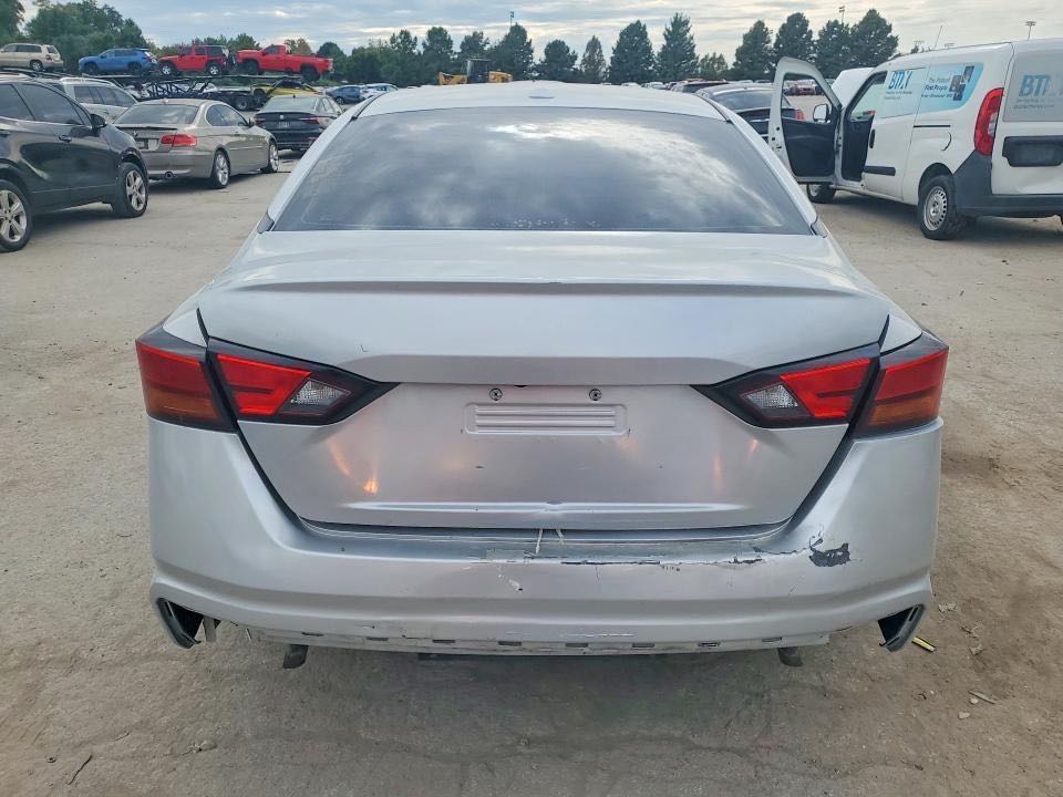 Car Image 2019 NISSAN ALTIMA