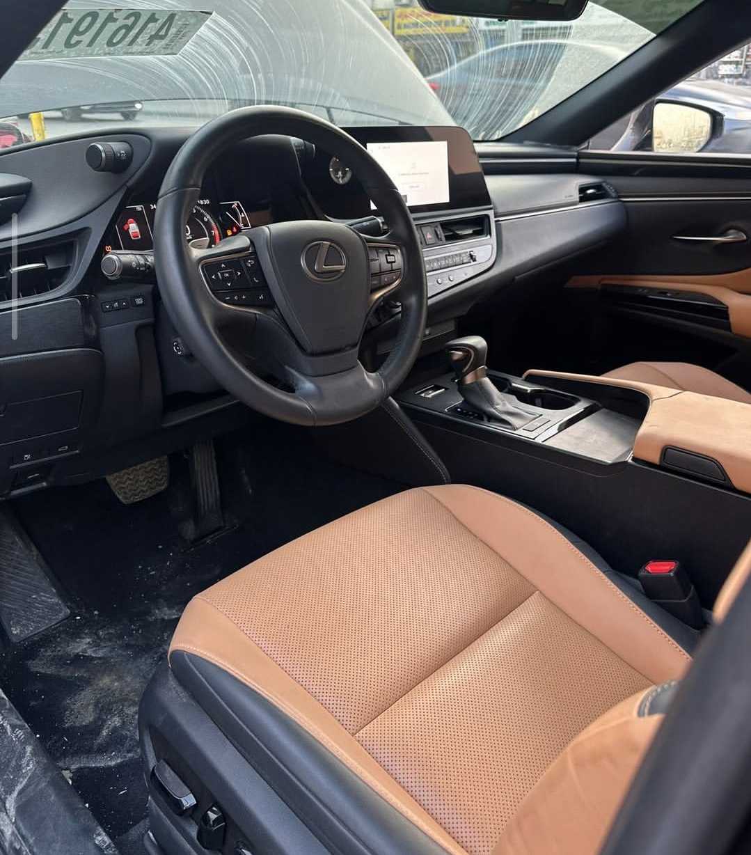 Car Image 2023 LEXUS ES
