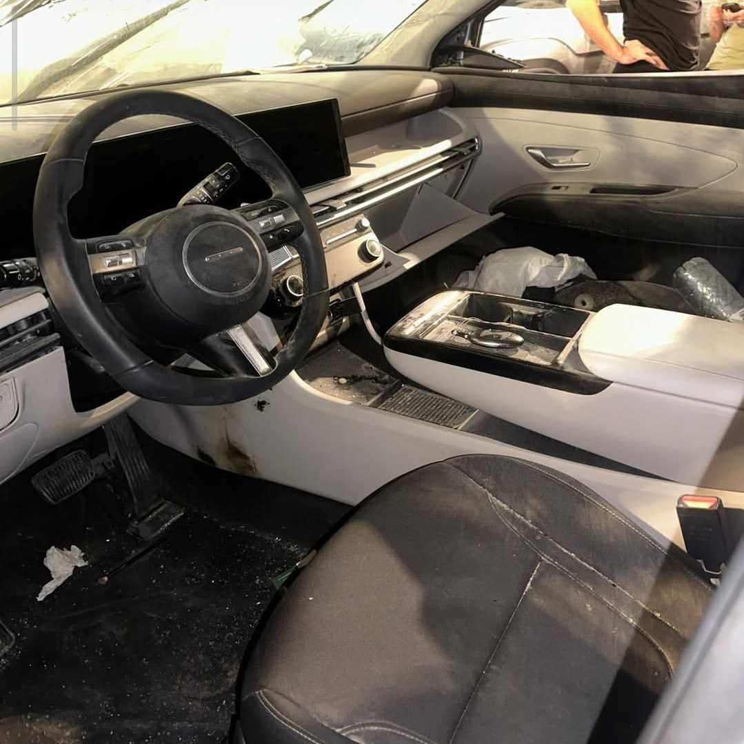 Car Image 2025 HYUNDAI TUCSON