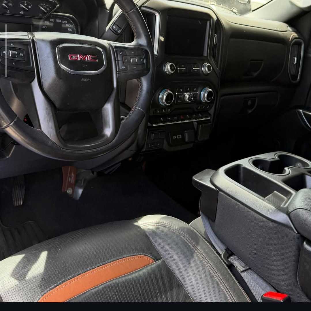 Car Image 2021 GMC SIERRA