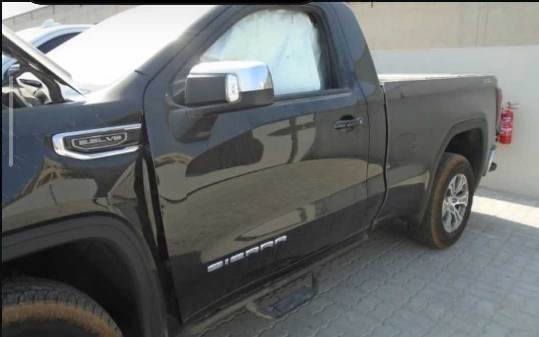 Car Image 2025 GMC SIERRA