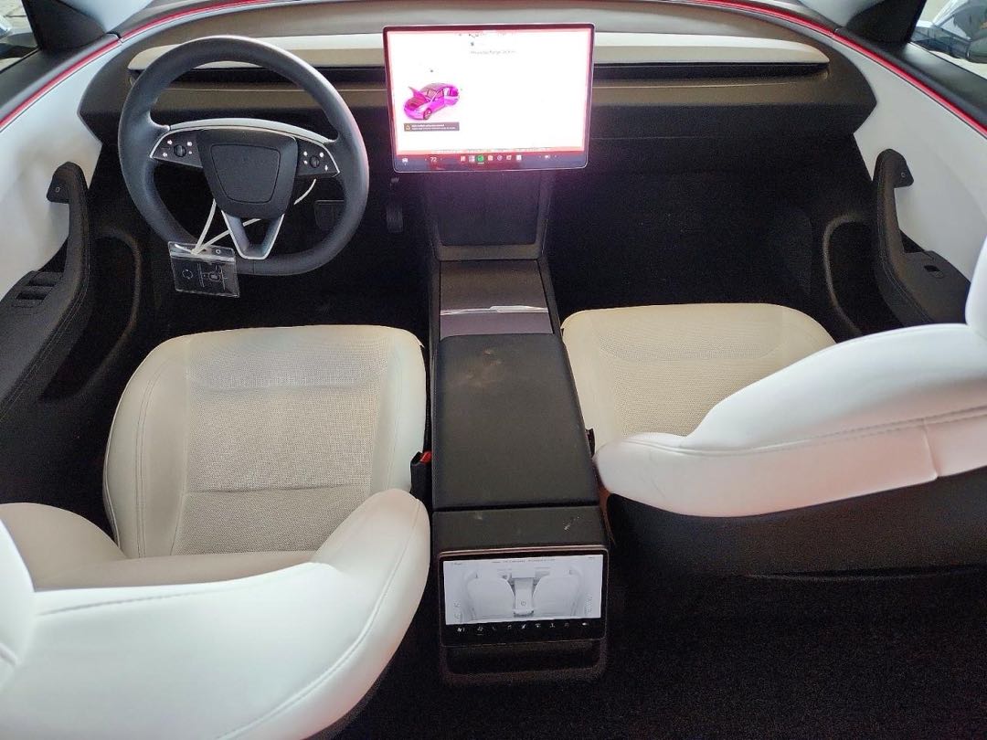 Car Image 2025 TESLA Model 3