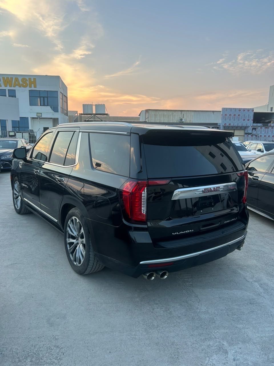 Car Image 2021 GMC YUKON