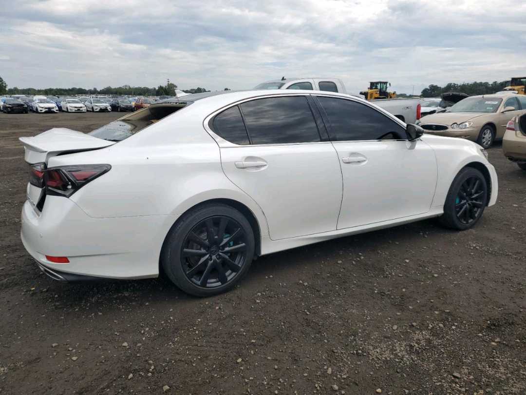 Car Image 2013 LEXUS GS