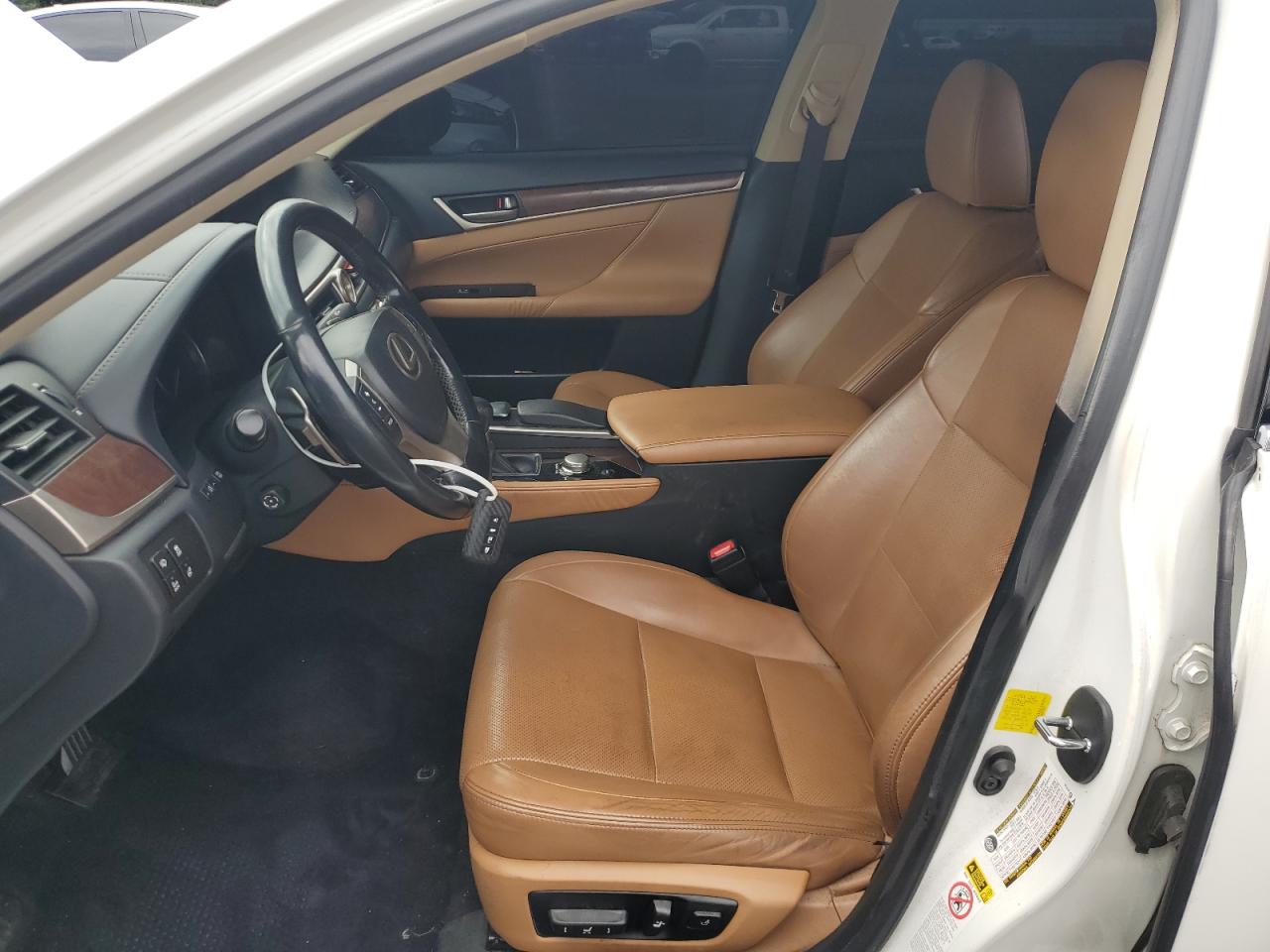 Car Image 2013 LEXUS GS