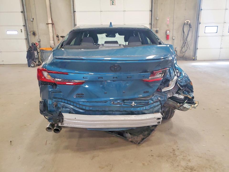 Car Image 2025 TOYOTA CAMRY