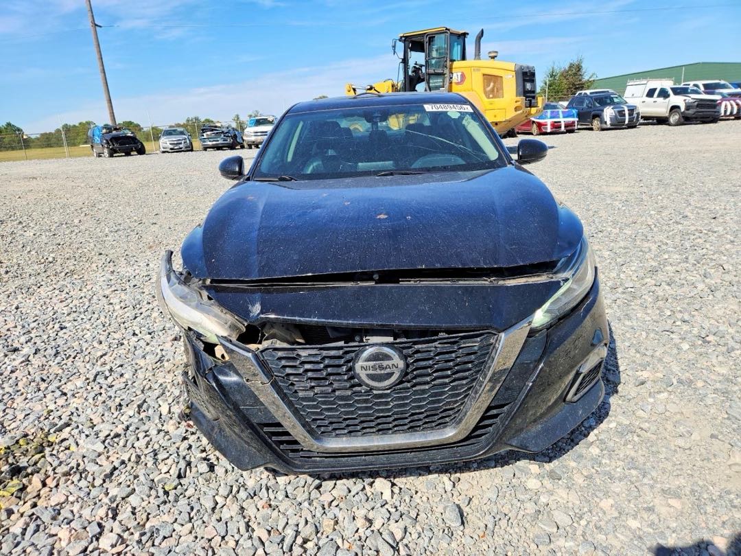 Car Image 2019 NISSAN ALTIMA