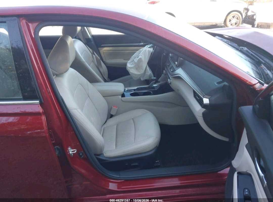 Car Image 2021 NISSAN ALTIMA