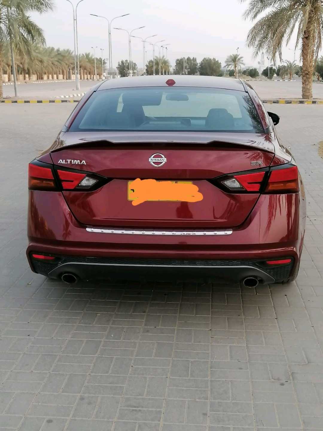 Car Image 2019 NISSAN ALTIMA SR