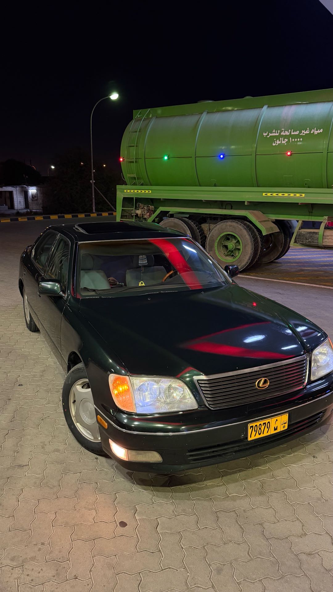 Car Image 1998 LEXUS LS 400