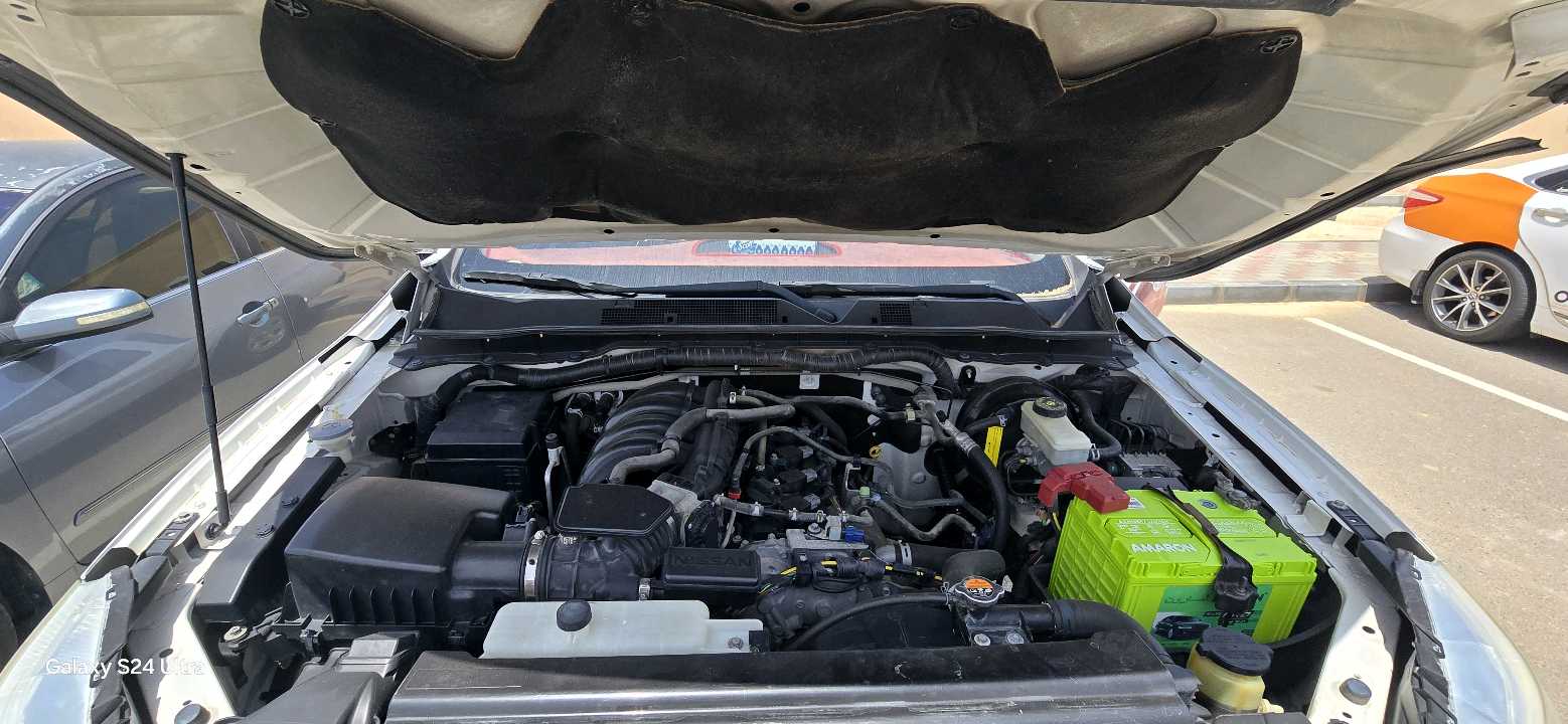 Car Image 2017 NISSAN NAVARA 