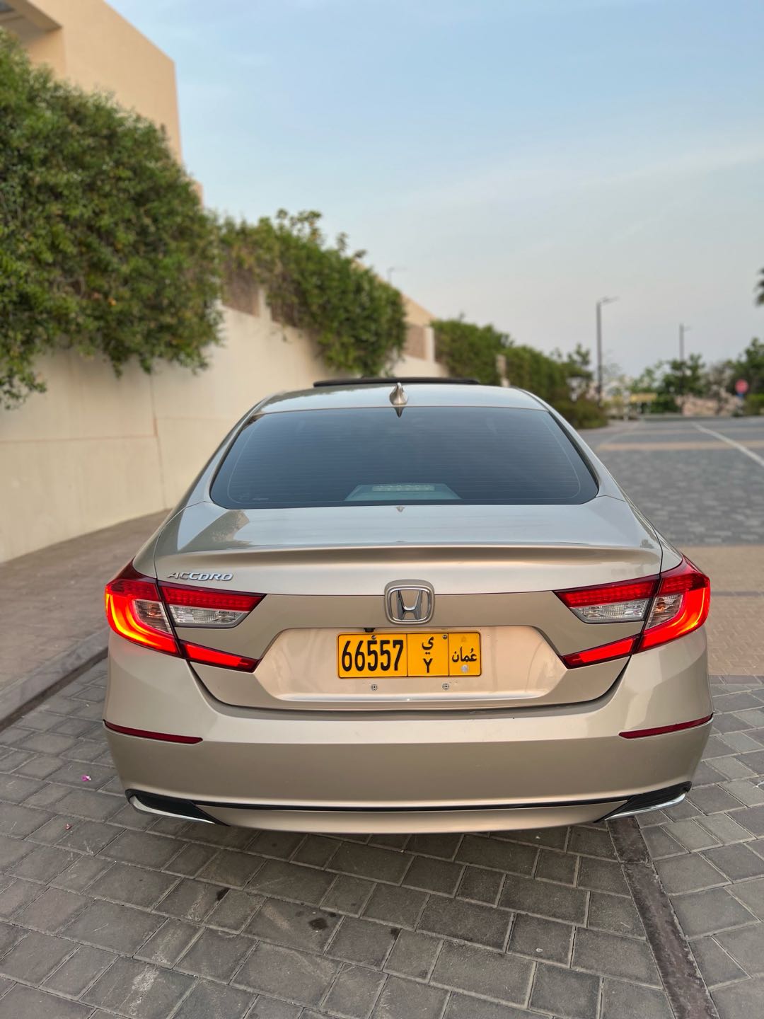 Car Image 2018 HONDA ACCORD EXL