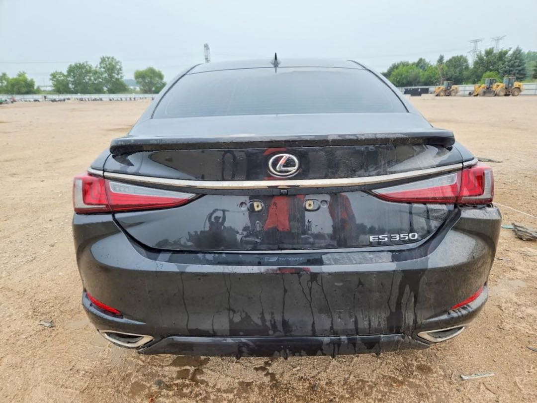 Car Image 2023 LEXUS ES