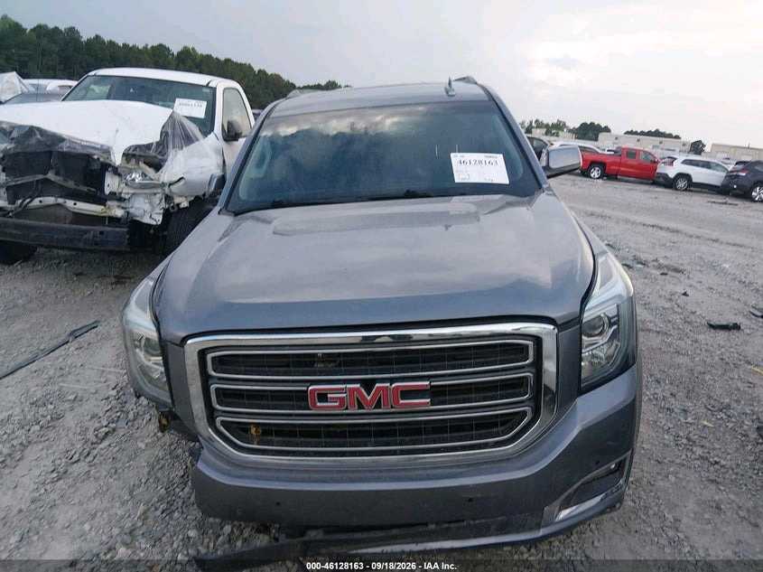 Car Image 2018 GMC YUKON