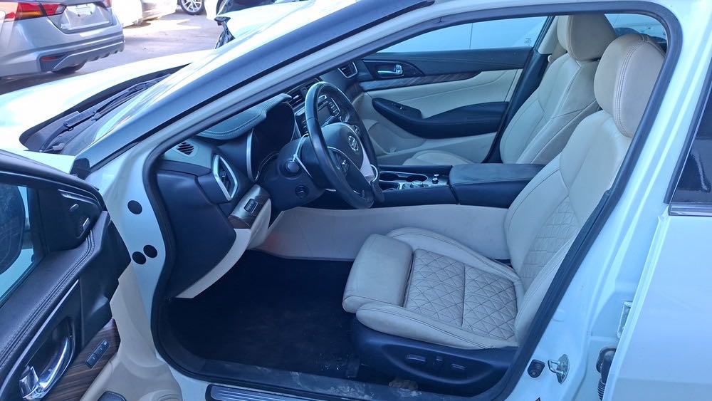 Car Image 2018 NISSAN MAXIMA