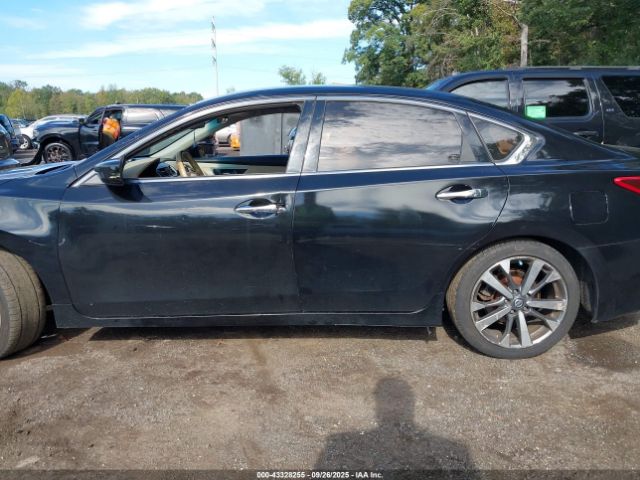 Car Image 2018 NISSAN ALTIMA