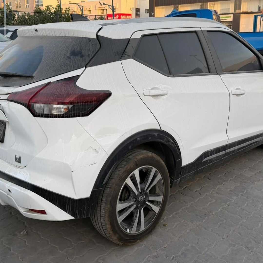 Car Image 2023 NISSAN KICKS