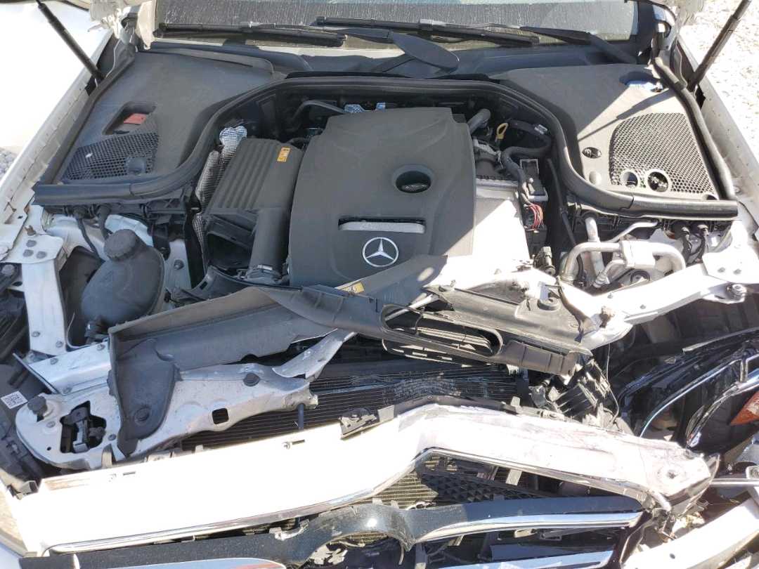 Car Image 2019 MERCEDES E Class