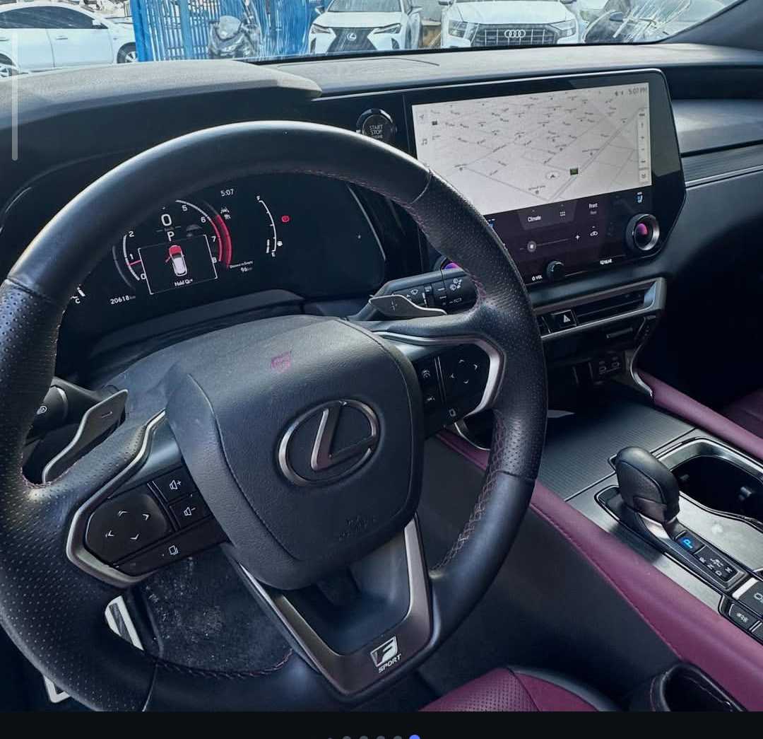 Car Image 2023 LEXUS RX