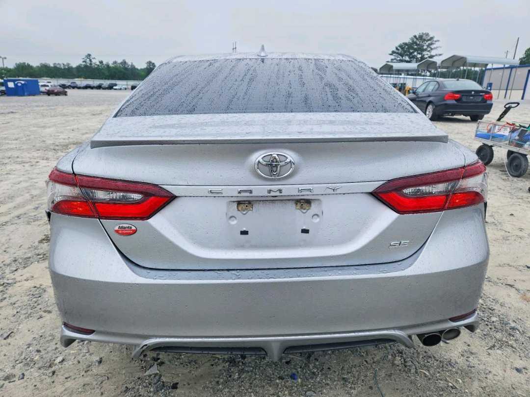 Car Image 2022 TOYOTA CAMRY