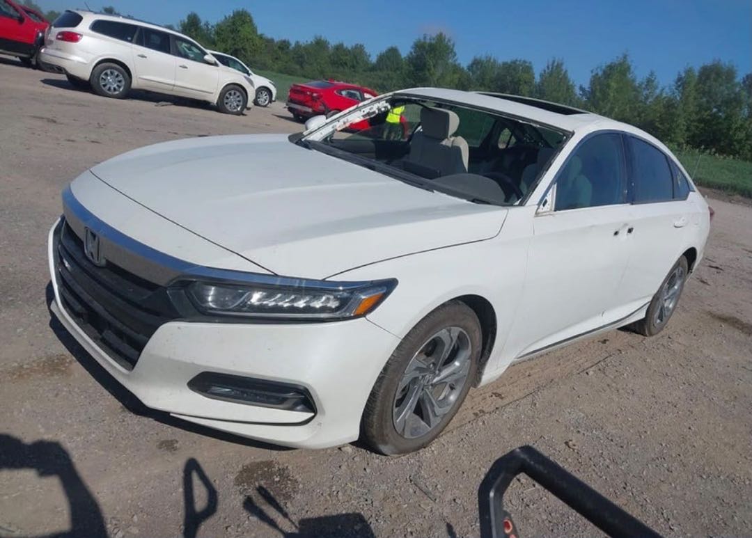 Car Image 2018 HONDA ACCORD