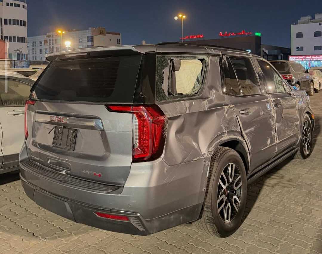Car Image 2021 GMC YUKON