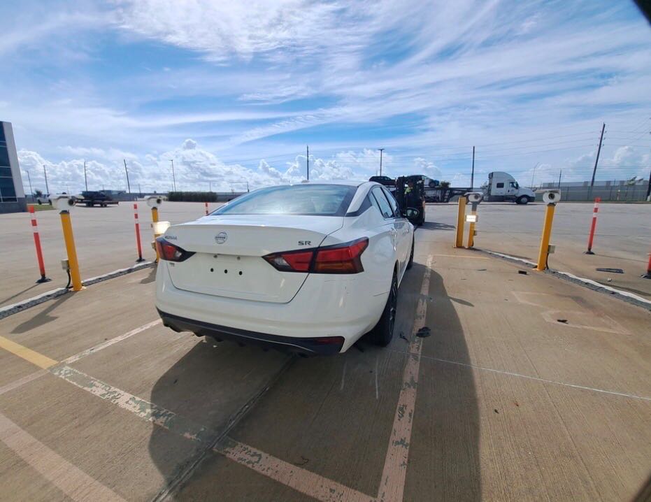 Car Image 2019 NISSAN ALTIMA