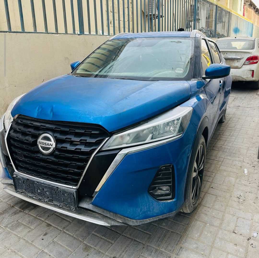 Car Image 2021 NISSAN KICKS