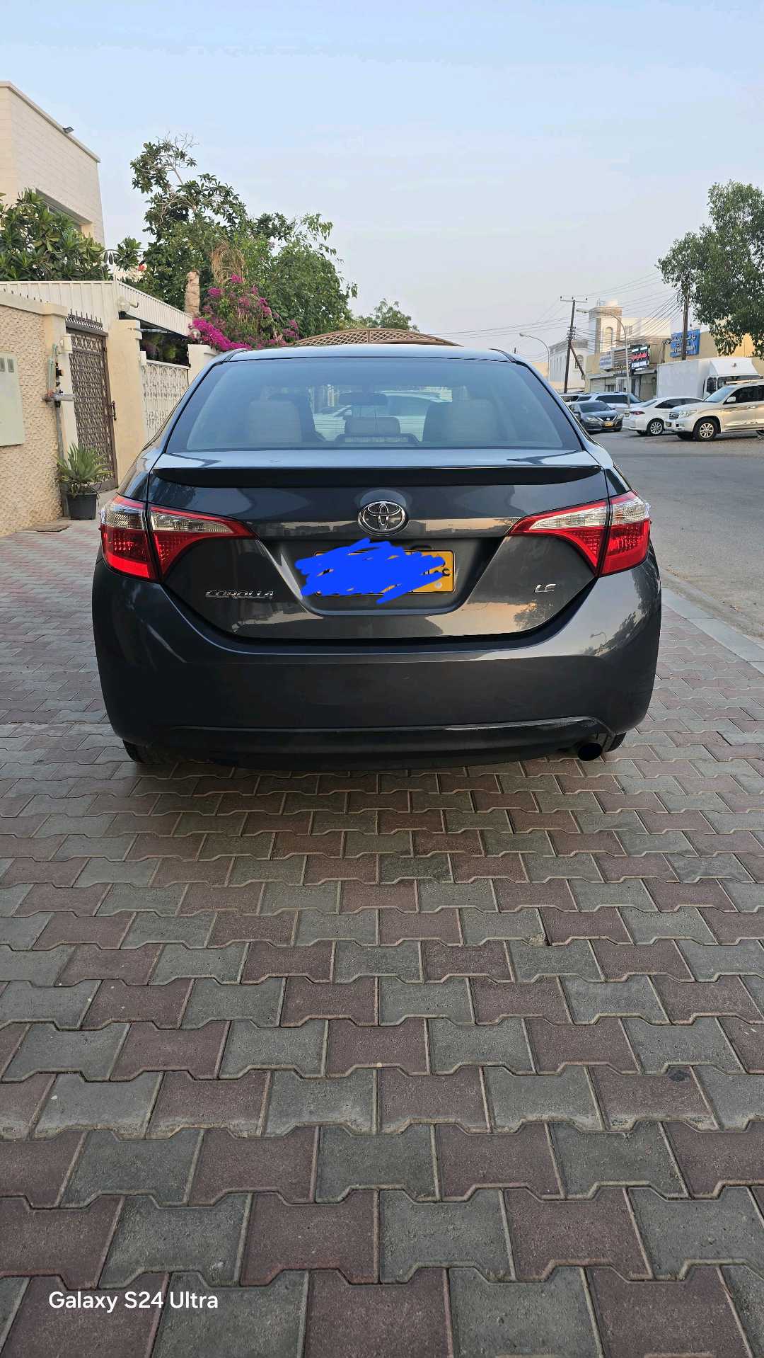 Car Image 2015 TOYOTA COROLLA LE