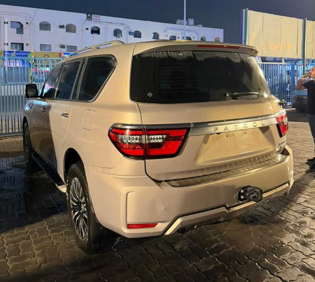 Car Image 2022 NISSAN PATROL