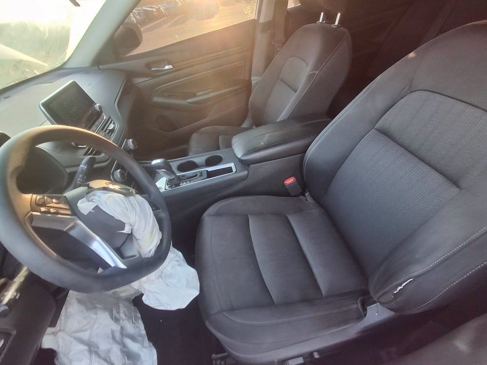 Car Image 2020 NISSAN ALTIMA