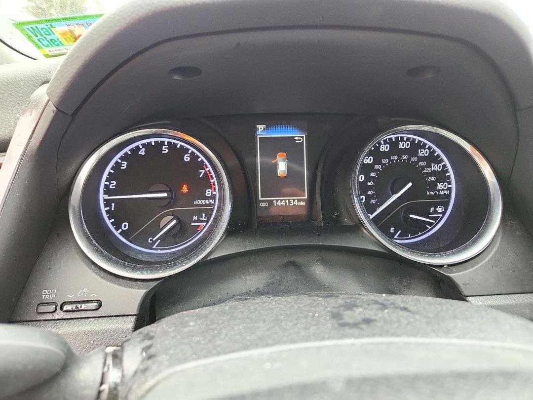 Car Image 2019 TOYOTA CAMRY