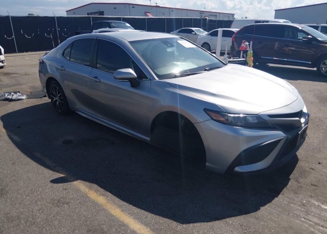 Car Image 2023 TOYOTA CAMRY